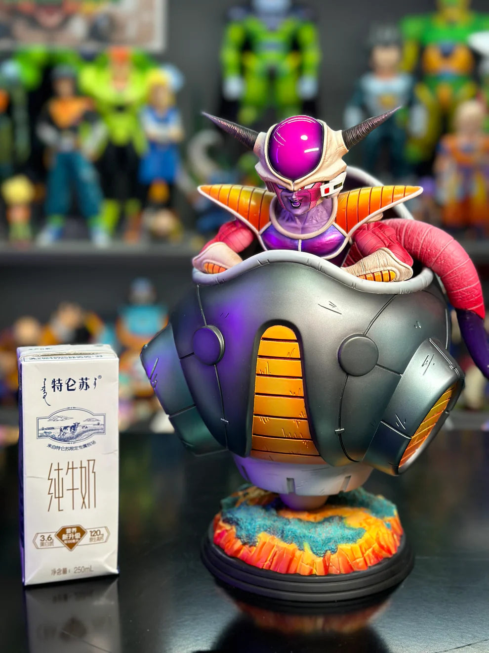 XG Studio Frieza First Form Resin Statue